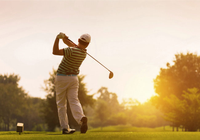 Beneficios de hacer deporte y jugar al golf