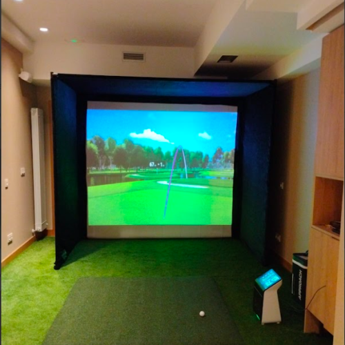 Implementación del Sistema de Simulación Golf Garmin R50 en Bilbao